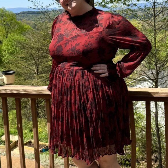 NWT TORRID Turtleneck Crinkle Chiffon Pleated Mini Dress Plus Size 4XL - Picture 1 of 10